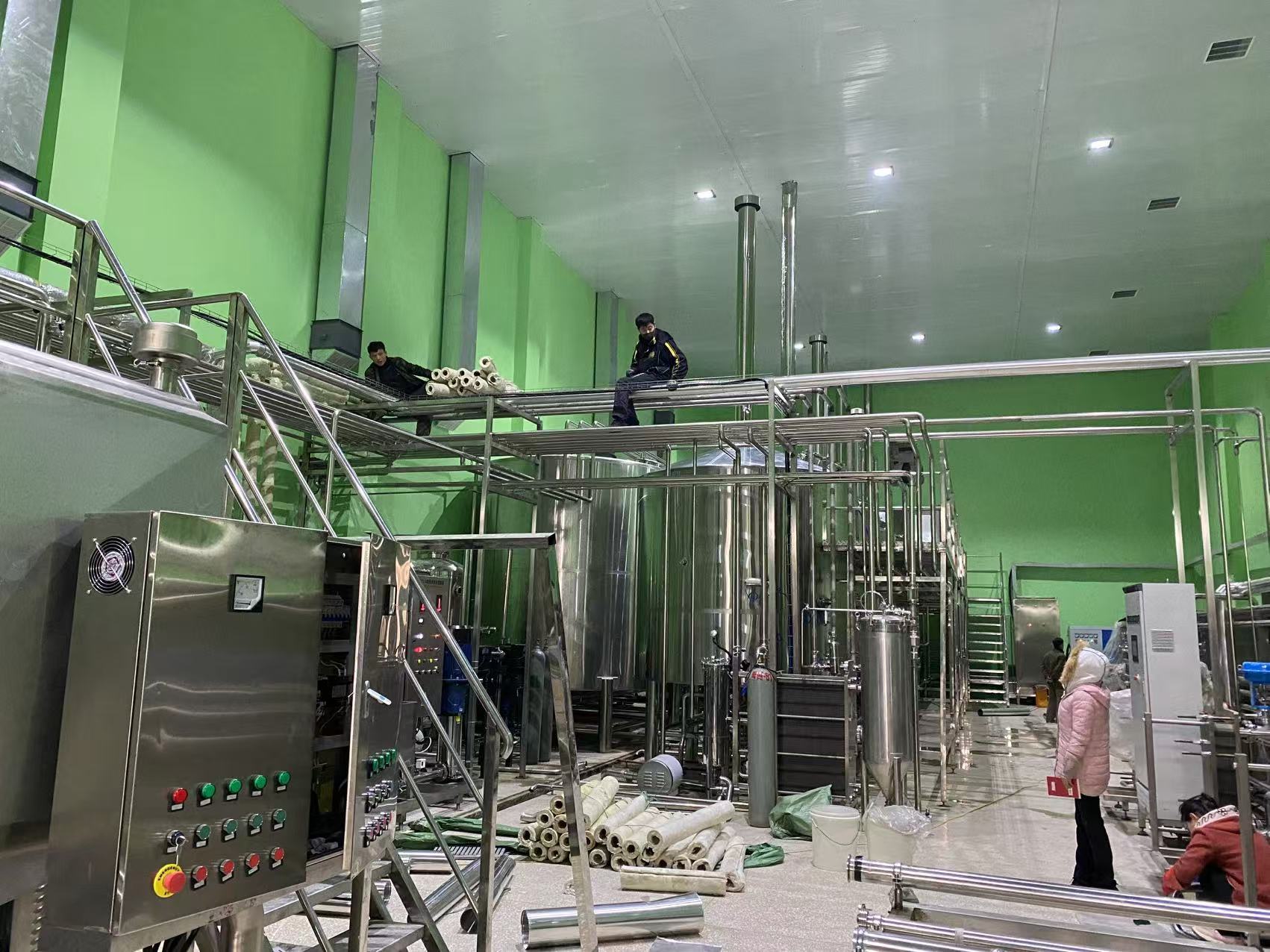 吕梁精酿啤酒设备厂—精酿啤酒设备制造:传承工艺与创新科技的交融
